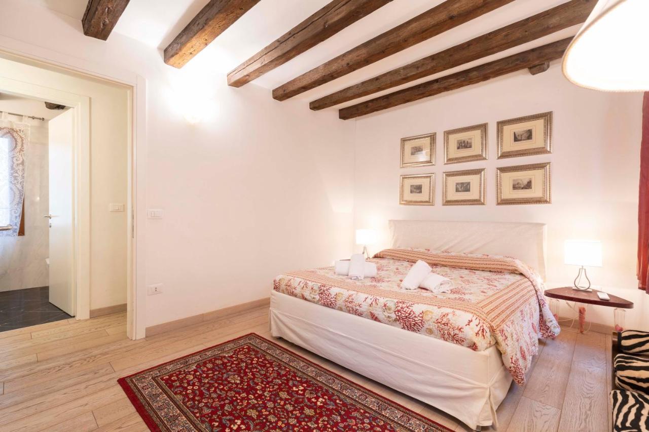 Apartament San Marco New Romantic Wenecja